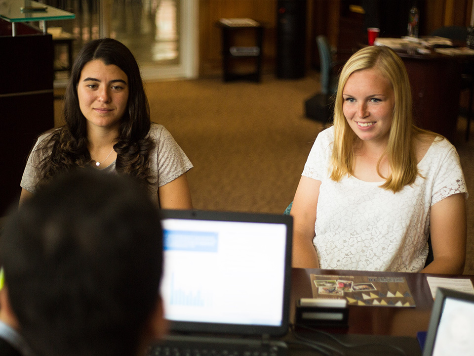 careMaster_Split_Images_960X720px